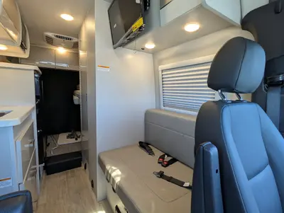 2026 Thor Motor Coach Tranquility 19M photo 15