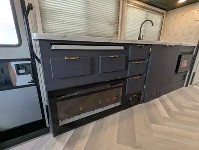2025 Coachmen Prism Select 24MBS photo 16