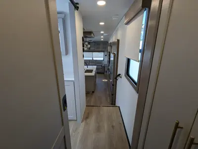 2025 Alliance RV Paradigm 340RL photo 13