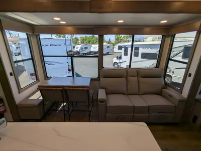 2025 Alliance RV Paradigm 340RL photo 24
