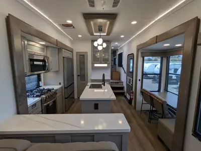 2025 Alliance RV Paradigm 375RD photo 36