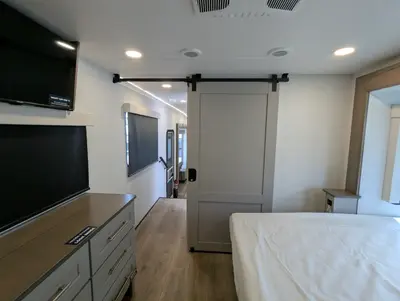 2025 Alliance RV Paradigm 375RD photo 12