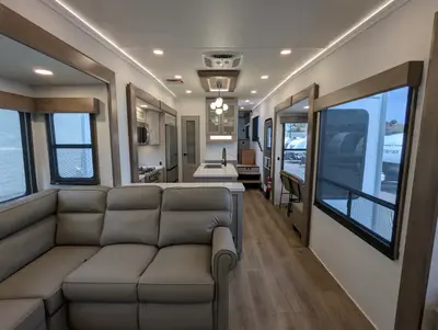 2025 Alliance RV Paradigm 375RD photo 35