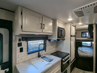 2023 Jayco Jay Flight 224BHW photo 14