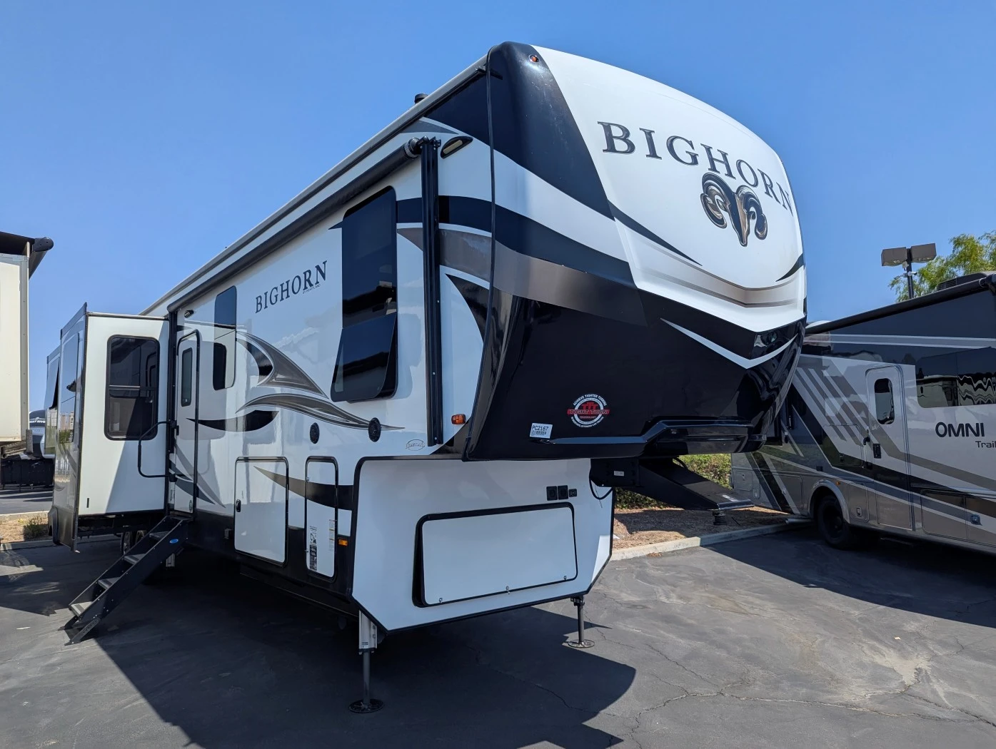 2020 Heartland Bighorn BH 3985 RRD exterior