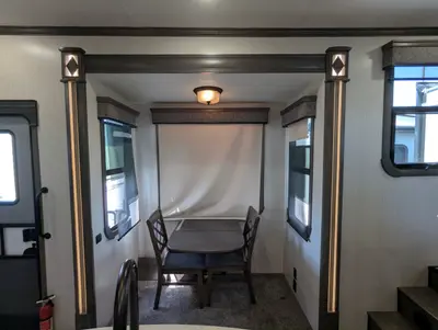 2020 Heartland Bighorn BH 3985 RRD photo 22