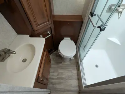 2019 Renegade RV Veracruz 35FWS photo 12