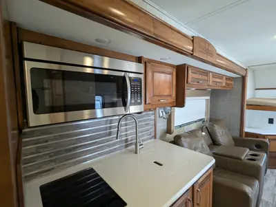 2019 Renegade RV Veracruz 35FWS photo 27