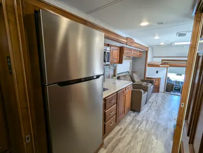 2019 Renegade RV Veracruz 35FWS photo 25