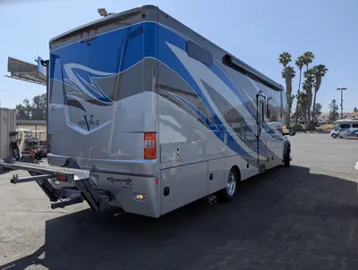 2019 Renegade RV Veracruz 35FWS photo 6