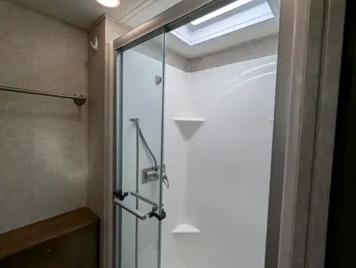 2019 Renegade RV Veracruz 35FWS photo 15