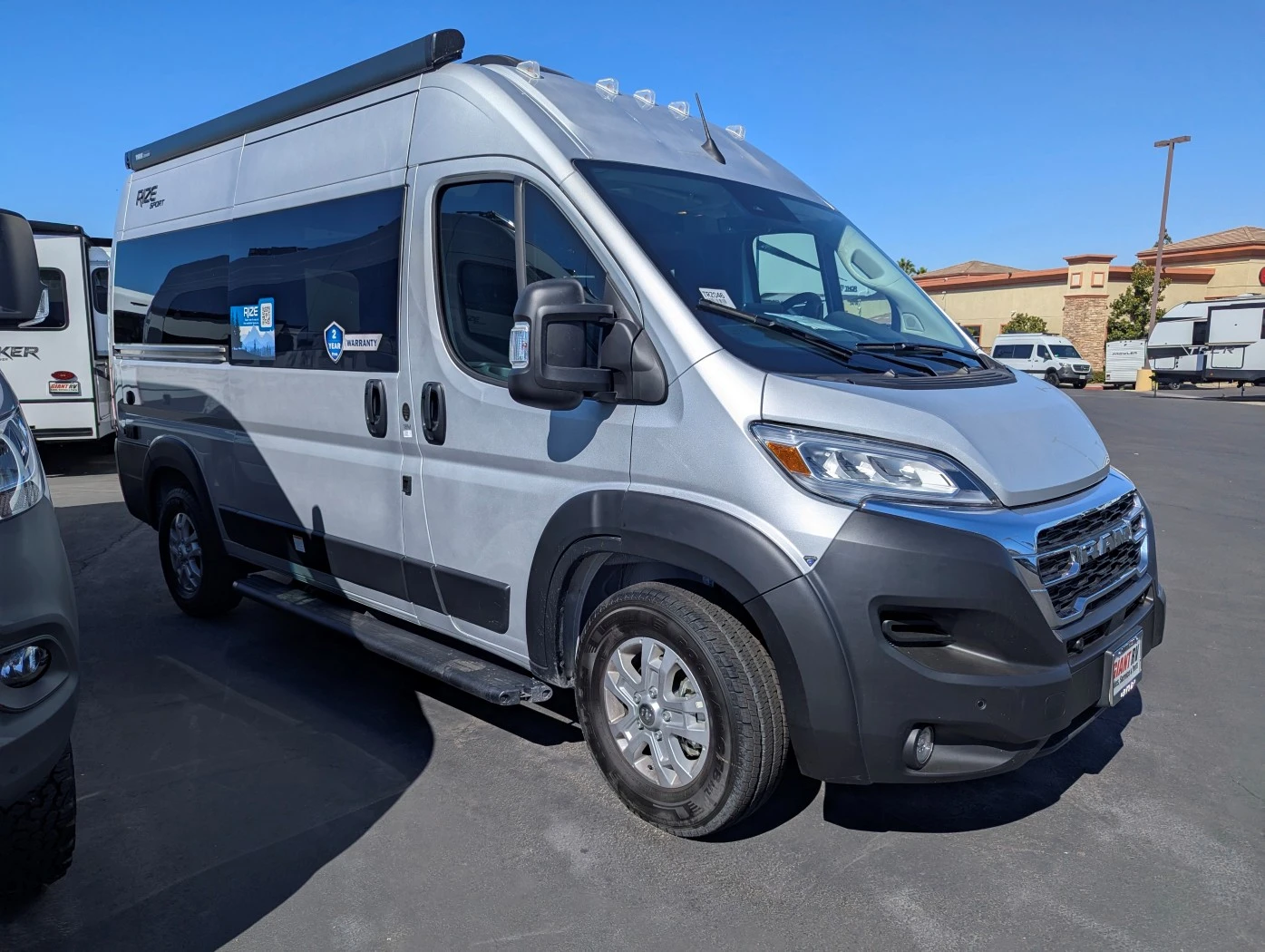 2026 Thor Motor Coach Rize 18M exterior