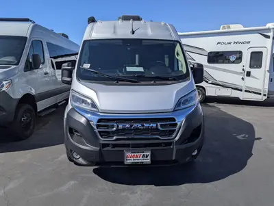 2026 Thor Motor Coach Rize 18M photo 4