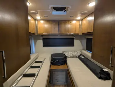 2020 Tiffin Wayfarer 24 TW photo 23