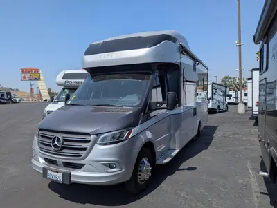 2020 Tiffin Wayfarer 24 TW photo 4