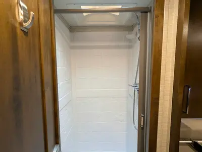 2020 Tiffin Wayfarer 24 TW photo 29
