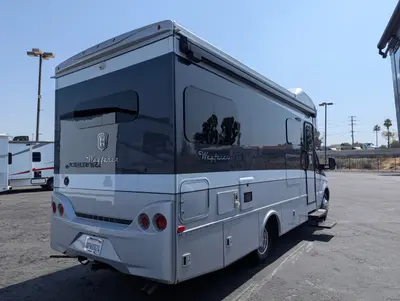 2020 Tiffin Wayfarer 24 TW photo 6