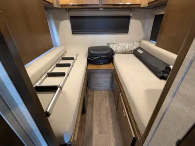 2020 Tiffin Wayfarer 24 TW photo 22
