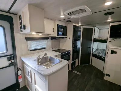 2024 Genesis Supreme Surfside Limited 25BHS photo 14