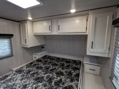 2024 Genesis Supreme Surfside Limited 25BHS photo 9