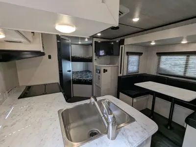 2024 Genesis Supreme Surfside Limited 25BHS photo 11