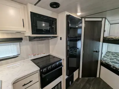 2024 Genesis Supreme Surfside Limited 25BHS photo 16