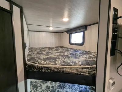 2024 Genesis Supreme Surfside Limited 25BHS photo 19
