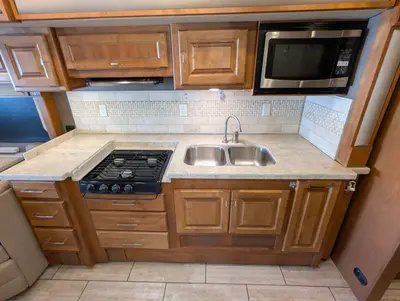 2018 Tiffin Allegro Breeze 31 BR photo 21