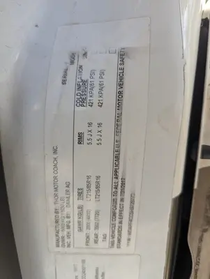 2018 Thor Motor Coach Synergy SD24 photo 29