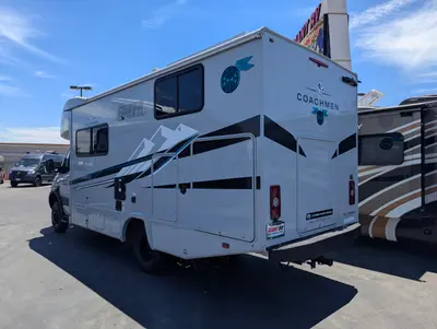 2026 Coachmen Cross Trail EV photo 10