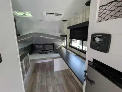 2025 Travel Lite Rove Lite 16RE photo 10