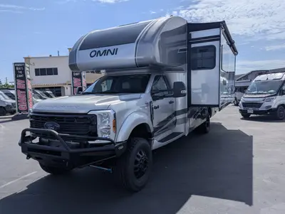 2026 Thor Motor Coach Omni Trail photo 4
