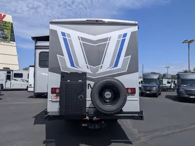 2026 Thor Motor Coach Omni Trail photo 15