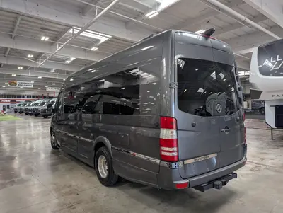 2016 Roadtrek CS Adventurous XL photo 5