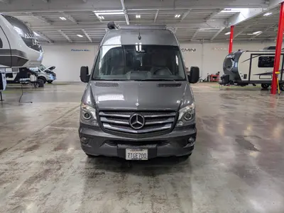 2016 Roadtrek CS Adventurous XL photo 3