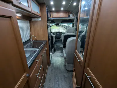2016 Roadtrek CS Adventurous XL photo 32
