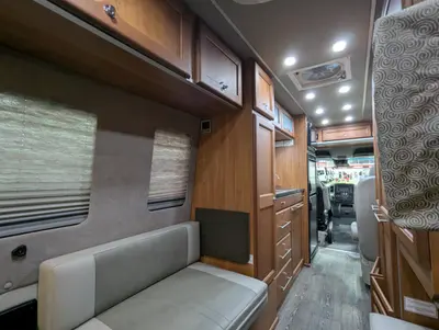 2016 Roadtrek CS Adventurous XL photo 31