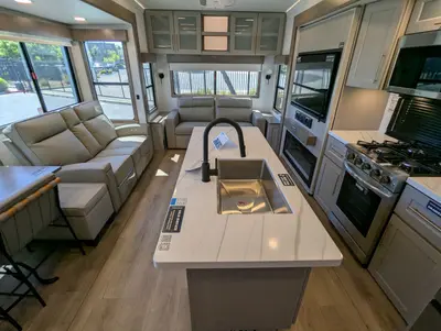2026 Alliance RV Paradigm 340RL photo 13