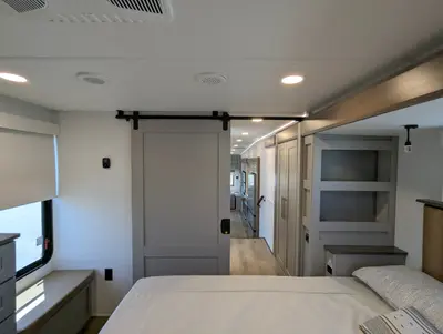2026 Alliance RV Paradigm 340RL photo 32