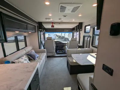 2026 Fleetwood Flair 29M photo 33