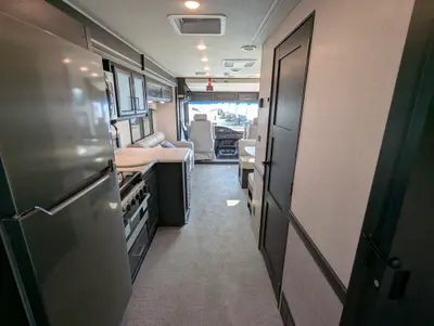 2026 Fleetwood Flair 29M photo 31