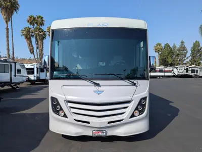 2026 Fleetwood Flair 29M photo 3
