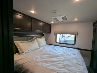 2026 Fleetwood Flair 29M photo 29