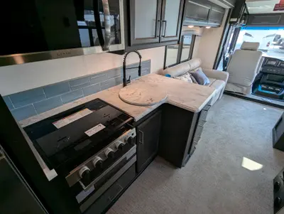 2026 Fleetwood Flair 29M photo 32