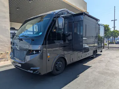 2026 Coachmen Euro 25TB photo 9