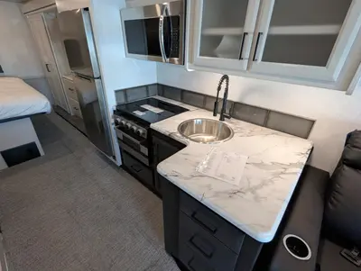 2026 Fleetwood Flair 29M photo 21