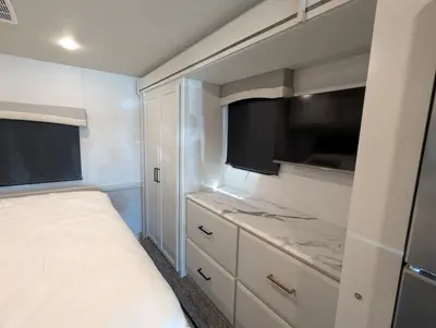 2026 Fleetwood Flair 29M photo 31