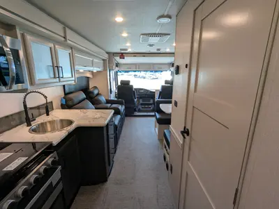 2026 Fleetwood Flair 29M photo 35