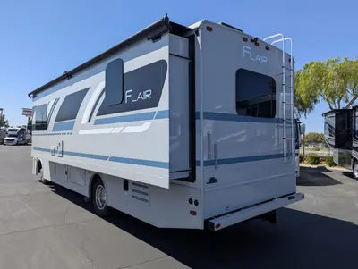 2026 Fleetwood Flair 29M photo 5