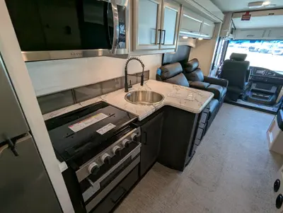 2026 Fleetwood Flair 29M photo 36